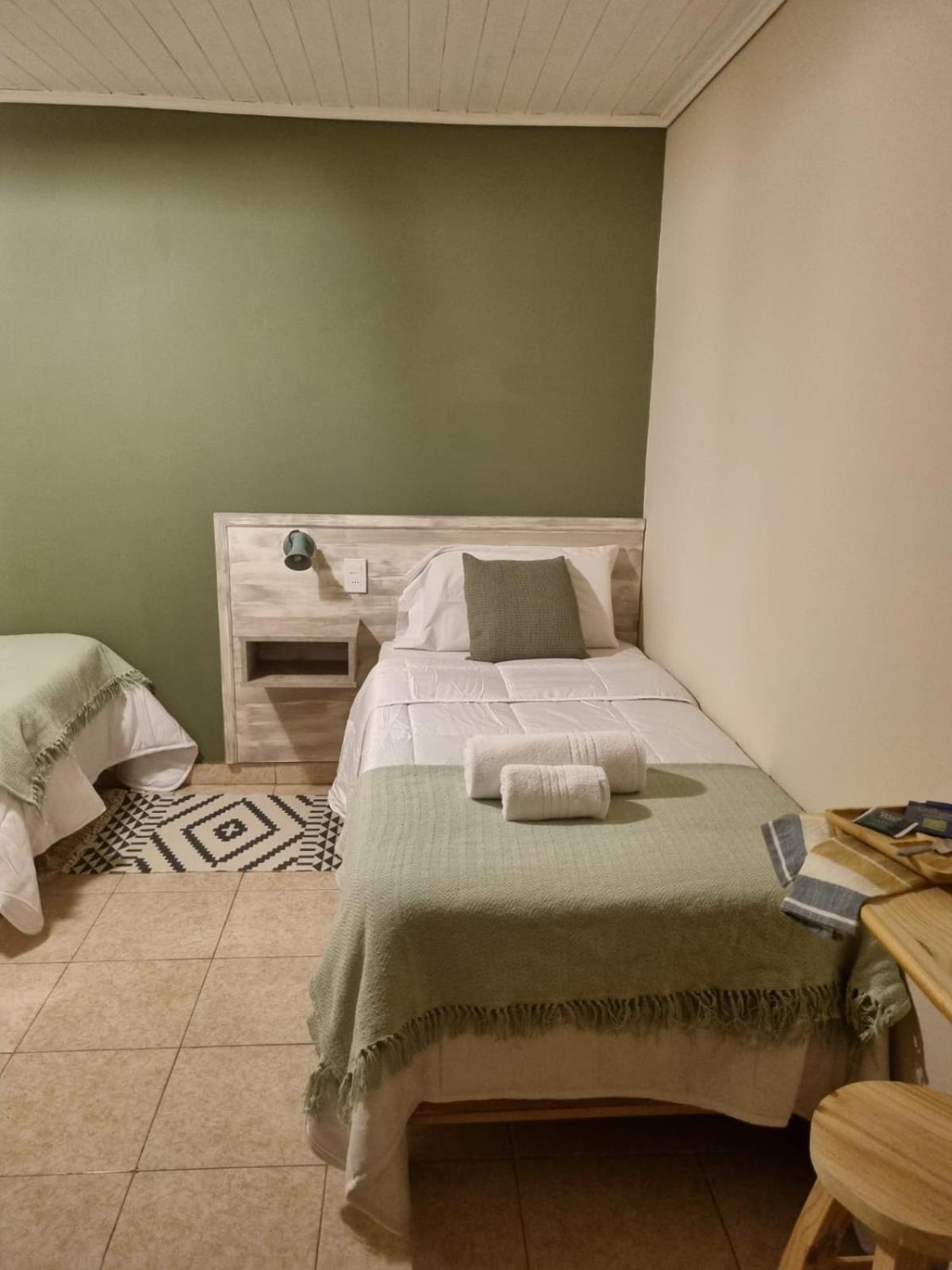 Oliva Hosteria Y Apart El Calafate Zewnętrze zdjęcie