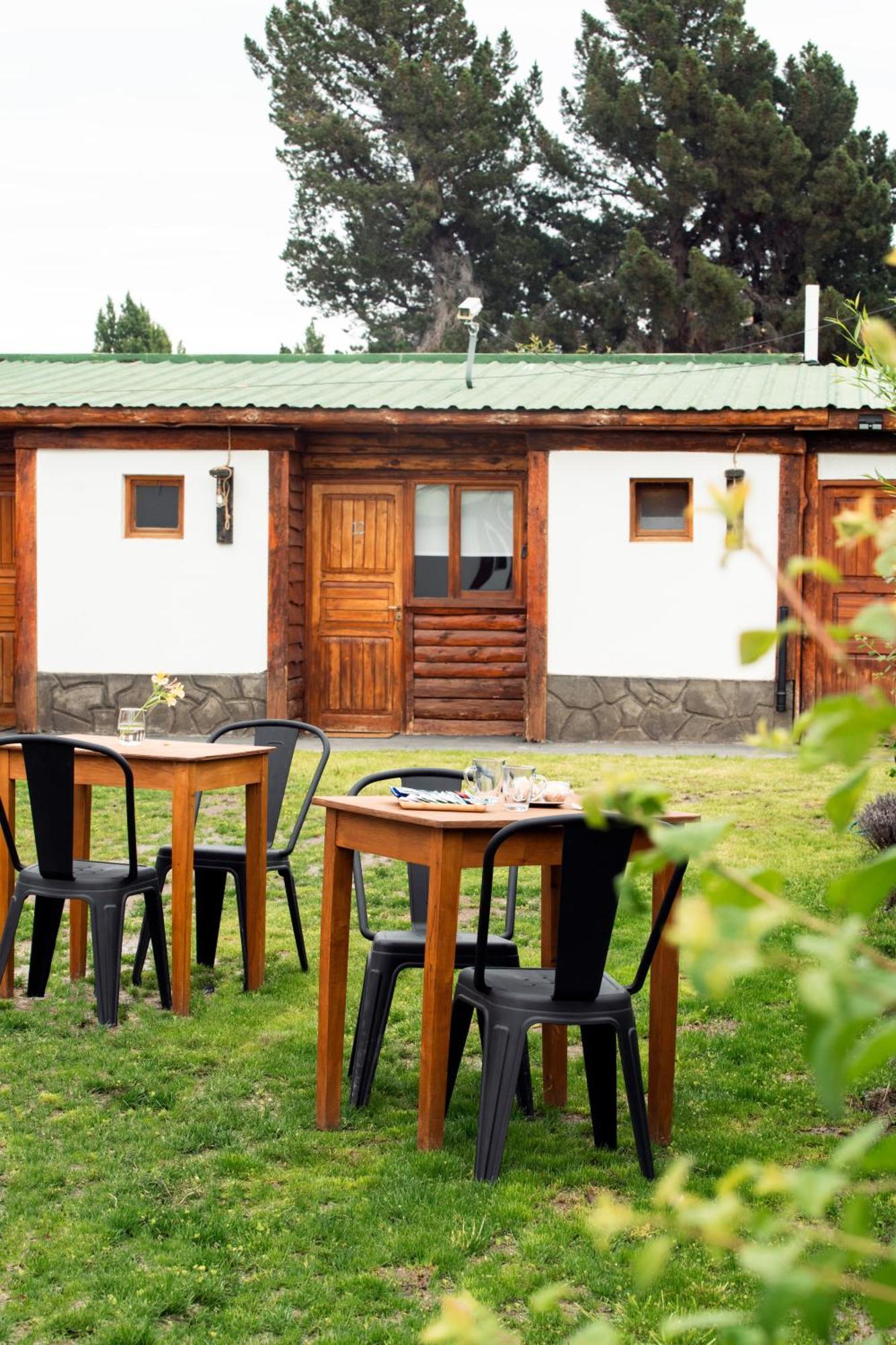 Oliva Hosteria Y Apart El Calafate Zewnętrze zdjęcie